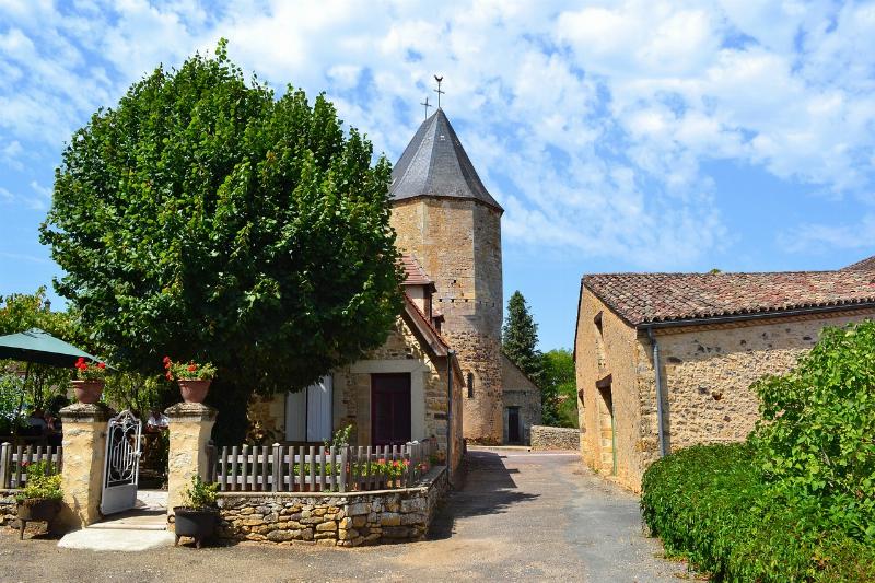 Visiter les villages de la Dordogne